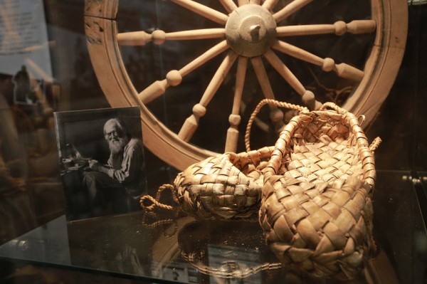 Сесть за&nbsp;ткацкий станок в&nbsp;интерактивной избе предложили новосибирцам