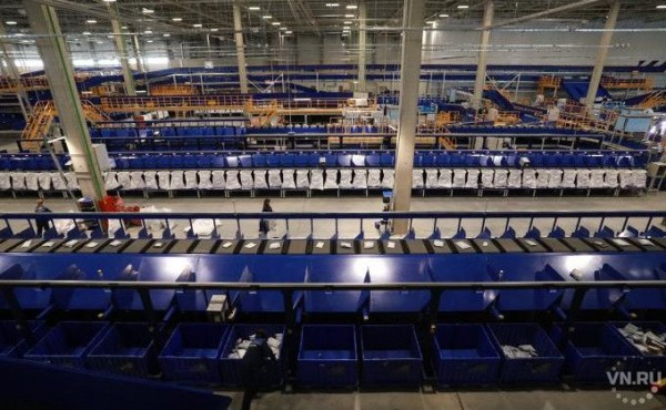 Крупнейший хаб Почты России в Новосибирске: 1,5 млн посылок в сутки