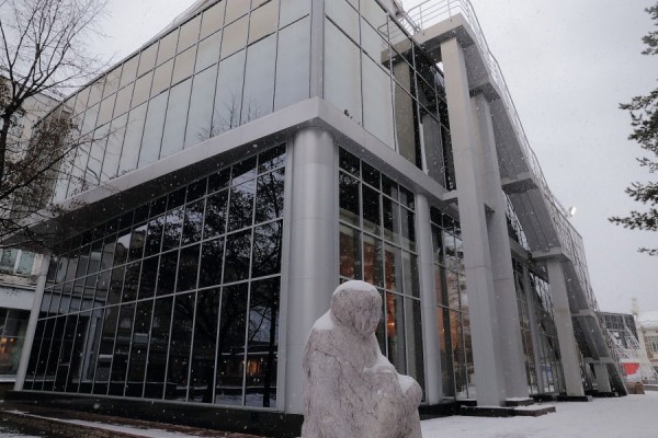 Здание Park cafe в Первомайском сквере Новосибирска устояло в суде