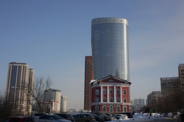 Капром в&nbsp;Новосибирске: 33&nbsp;примера от&nbsp;&laquo;как красиво&raquo; до&nbsp;&laquo;кровь из&nbsp;глаз&raquo;