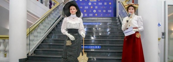 У науки женское лицо: гардероб советской учёной собрали в Новосибирске У науки женское лицо: гардероб советской учёной собрали в Новосибирске