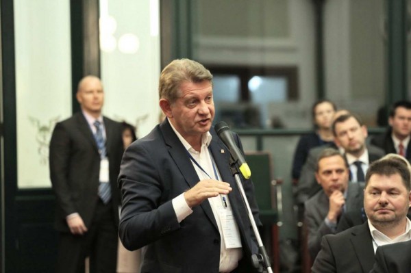 Уголовное дело в отношении экс-владельца крупного сибирского автодилера передано в суд ~ Континент Сибирь Online Уголовное дело в отношении экс-владельца крупного сибирского автодилера передано в суд ~ Континент Сибирь Online