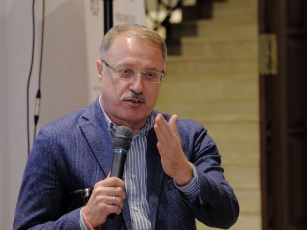 Мэрия Новосибирска потребовала признать банкротом «Метаприбор» Владимира Мартыненкова Мэрия Новосибирска потребовала признать банкротом «Метаприбор» Владимира Мартыненкова