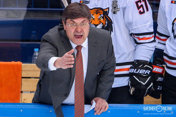 Новый главный тренер "Сибири" возвращается в КХЛ после годичного перерыва Новый главный тренер "Сибири" возвращается в КХЛ после годичного перерыва