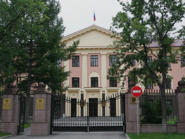 Кто станет полпредом президента в СФО после Сергея Меняйло