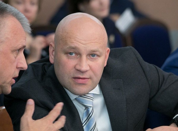 Новосибирский депутат рассказал о шантаже со стороны задержанного журналиста Николая Сальникова Новосибирский депутат рассказал о шантаже со стороны задержанного журналиста Николая Сальникова