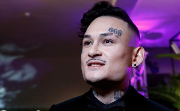 Альфа-Банк теряет клиентов из-за Моргенштерна Альфа-Банк теряет клиентов из-за Моргенштерна