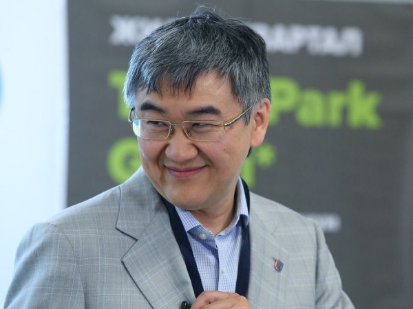 Новосибирский банкир Игорь Ким отозвал иск к YouTube из-за скандального видеоролика Новосибирский банкир Игорь Ким отозвал иск к YouTube из-за скандального видеоролика