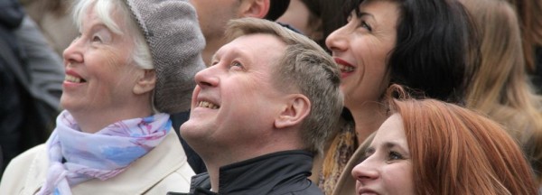 Локоть поздравил сибирячку-космонавта Анну Кикину с Днём космонавтики Локоть поздравил сибирячку-космонавта Анну Кикину с Днём космонавтики