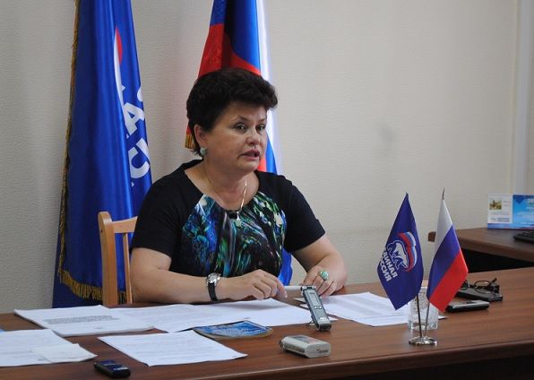 Представитель главы Алтайского края задержана за особо крупную взятку – СМИ Представитель главы Алтайского края задержана за особо крупную взятку – СМИ