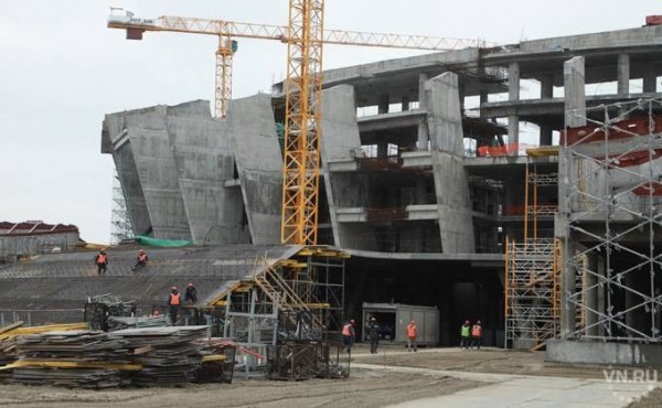 Травников поручил распределить деньги на новый ЛДС и станцию &laquo;Спортивная&raquo;