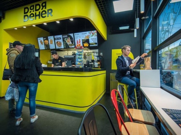 &laquo;Юнисервис капитал&raquo;: инвесторы &laquo;Дяди Дёнера&raquo; должны принять решение, банкротить сеть или реструктуризировать задолженность ~ Континент Сибирь Online