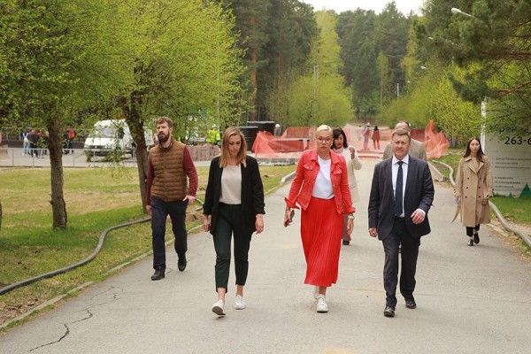 Что происходит в Заельцовском парке Новосибирска? ~ Континент Сибирь Online Что происходит в Заельцовском парке Новосибирска? ~ Континент Сибирь Online