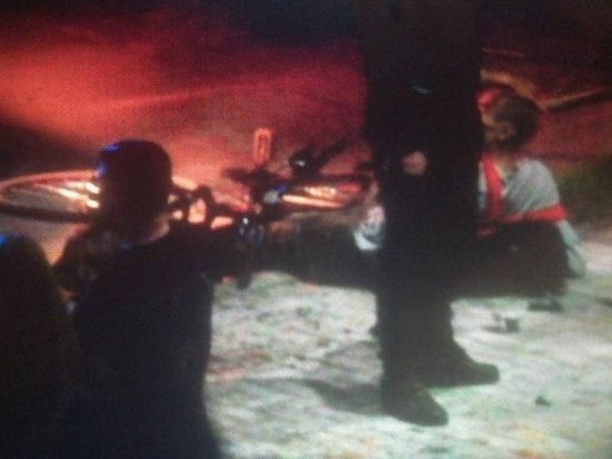 Велосипедист пострадал при столкновении двух авто Велосипедист пострадал при столкновении двух авто