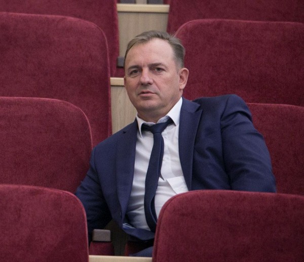 Уволенный после визита в Новосибирск премьер-министра Мишустина бывший управделами стал главой Первомайского района