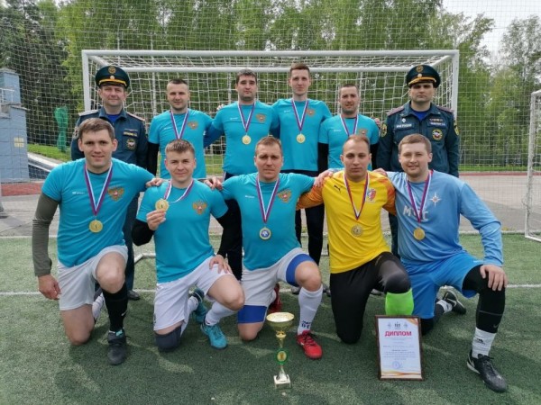 Команда регионального главка МЧС России победила в соревнованиях по мини-футболу среди силовых структур Новосибирской области Команда регионального главка МЧС России победила в соревнованиях по мини-футболу среди силовых структур Новосибирской области