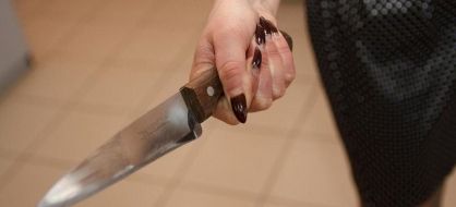 В Дзержинском районе перед судом предстанет женщина, обвиняемая в убийстве супруга В Дзержинском районе перед судом предстанет женщина, обвиняемая в убийстве супруга