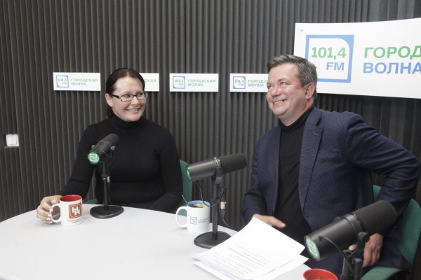 Вечерний разговор: старые тополя, каштаны и&nbsp;аромат цветов после ковида