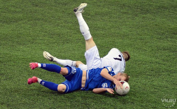 ФК &laquo;Новосибирск&raquo; разгромно проиграл аутсайдеру из Ижевска