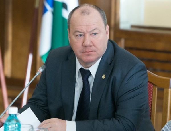 Депутат новосибирского Заксобрания задержан по подозрению в мошенничестве