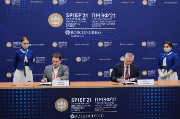 Губернатор Новосибирской области поручил начинать реализацию соглашений Петербургского экономического форума