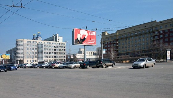 Новосибирцы пожаловалась на трудности при голосовании по переименованию площади Свердлова