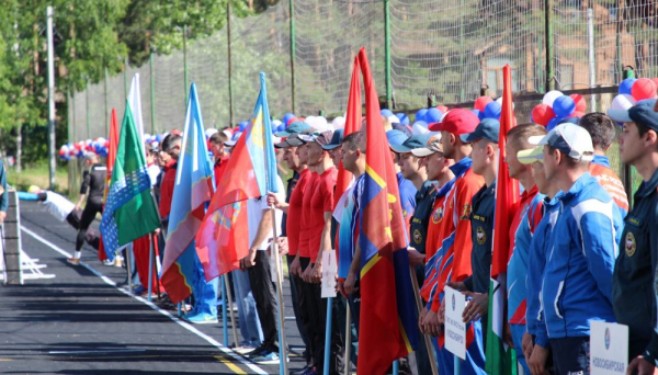 В Новосибирске стартовали Межрегиональные соревнования по пожарно-спасательному спорту среди специальных управлений МЧС России В Новосибирске стартовали Межрегиональные соревнования по пожарно-спасательному спорту среди специальных управлений МЧС России