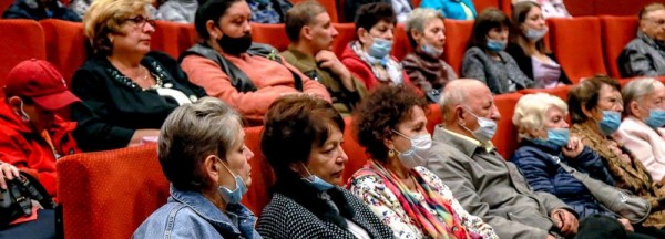 Лето в&nbsp;&laquo;Победе&raquo;: пять кинопремьер и&nbsp;волосы художников