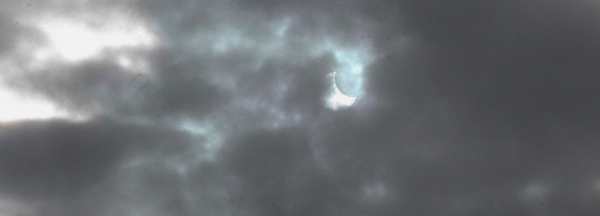 Раз в&nbsp;55&nbsp;лет: кольцеобразное солнечное затмение увидели новосибирцы