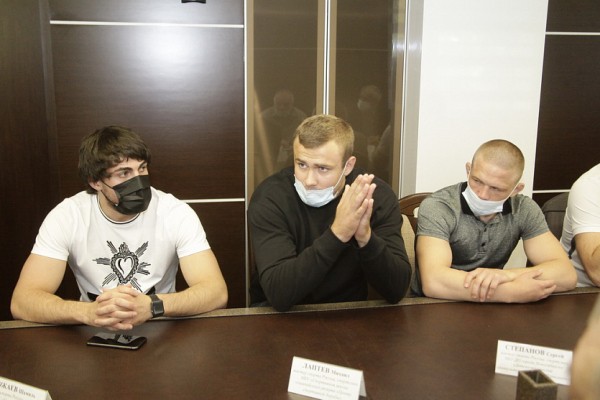 Мэр Новосибирска поздравил борцов с&nbsp;победами на&nbsp;первенстве Европы