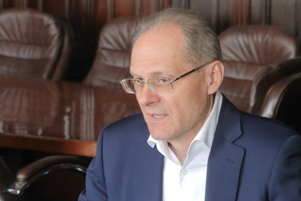 Экс-губернатор вновь поборется за компенсацию ~ Континент Сибирь Online