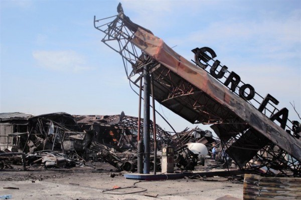 &laquo;У нас от взрывной волны крышу снесло&raquo;: местные жители и бизнесмены подсчитывают убытки от взрывов на АЗС