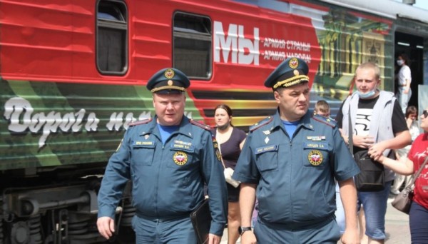 В Новосибирск прибыл агитпоезд &laquo;Мы &ndash; армия страны! Мы &ndash; армия народа!&raquo;