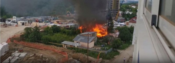 Частный дом сгорел возле педуниверситета в&nbsp;Новосибирске