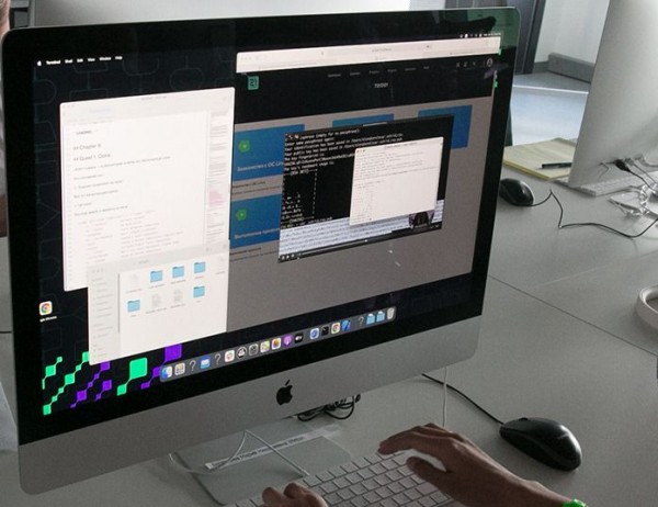 В Красноярске прокуратура подала иски в суд на сайты за продажу поддельных сертификатов о вакцинации от COVID-19 В Красноярске прокуратура подала иски в суд на сайты за продажу поддельных сертификатов о вакцинации от COVID-19