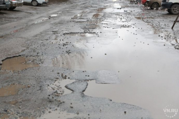 Минтранс ждет от мэрии Новосибирска график контроля ремонта дорог