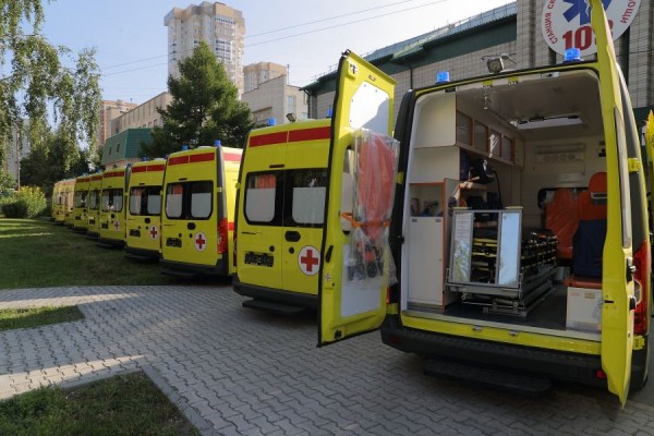 Еще девять новосибирцев скончались и 195 заболели коронавирусом за сутки