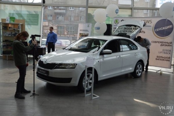 Модели 11 марок автомобилей подорожали в Новосибирске