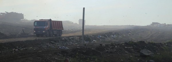 Новосибирский депутат попытался незаконно проникнуть на&nbsp;мусорный полигон