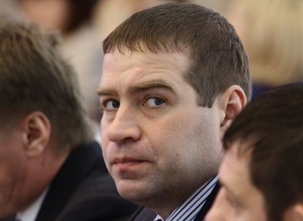 Подозреваемого в убийстве новосибирского экс-депутата оставили под стражей Подозреваемого в убийстве новосибирского экс-депутата оставили под стражей