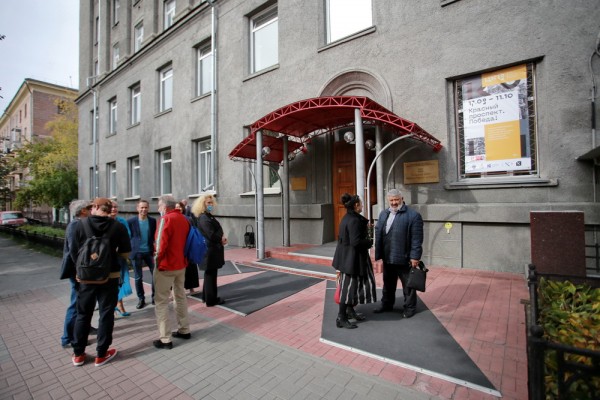 Афиша выходных: День хвоста, киноэскурсия и экофест Афиша выходных: День хвоста, киноэскурсия и экофест