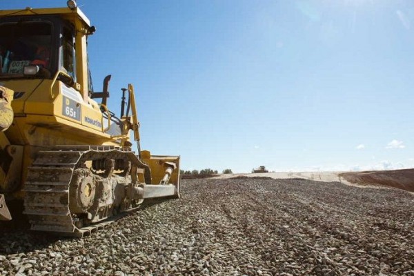 Миллиард на отсыпку дорог и социальные задачи направят новосибирские власти