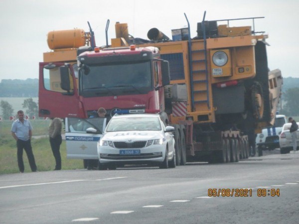 Колонну БелАЗов не пустили на территорию Новосибирской области