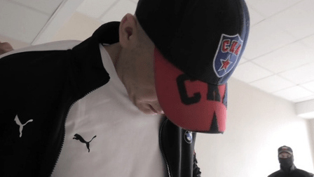 
Обвиняемого в создании преступного сообщества доставили в Иркутск
