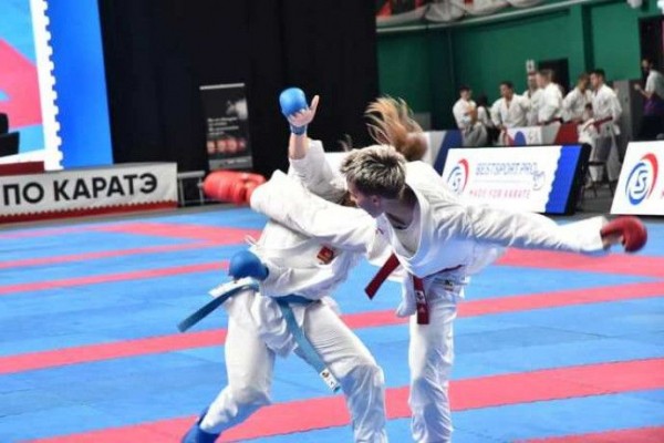 Триста лучших каратистов приехали в Новосибирск