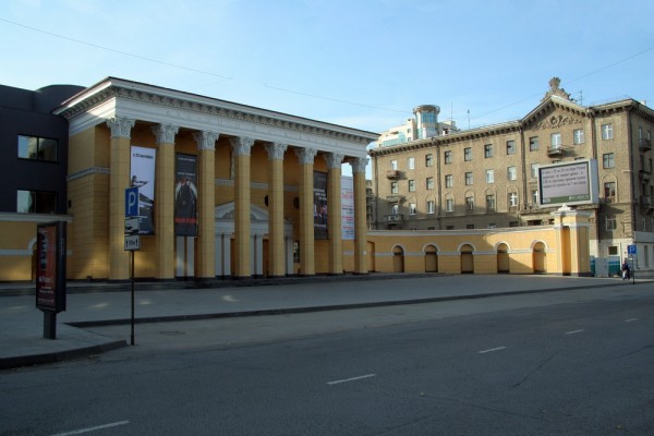 Афиша выходных: День хвоста, киноэскурсия и экофест Афиша выходных: День хвоста, киноэскурсия и экофест