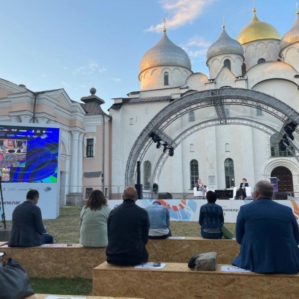 В Великом Новгороде может появиться филиал новосибирской физматшколы