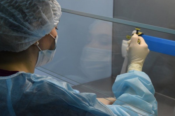 Сразу 13 пенсионеров скончались от COVID-19 за сутки в Новосибирской области