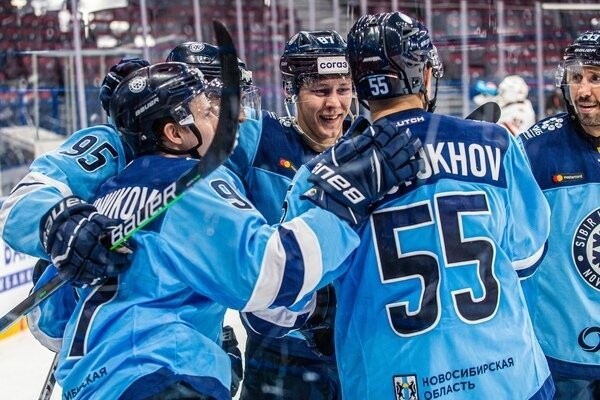 Дмитрий Овчинников: «Просто выполняли тренерскую установку» Дмитрий Овчинников: «Просто выполняли тренерскую установку»