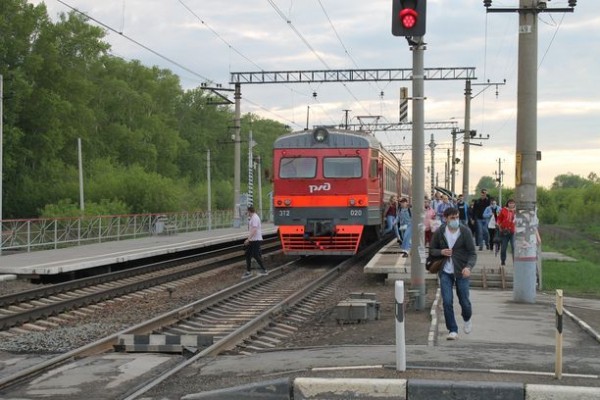 Более 160 тысяч железнодорожных пассажиров в Новосибирске покупают электронные билеты - КС Online Более 160 тысяч железнодорожных пассажиров в Новосибирске покупают электронные билеты - КС Online